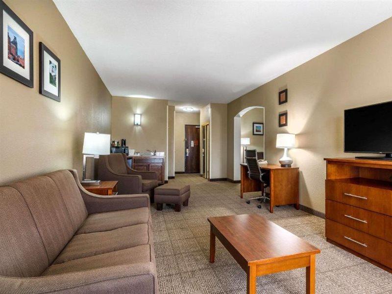 Comfort & - Area Hotel